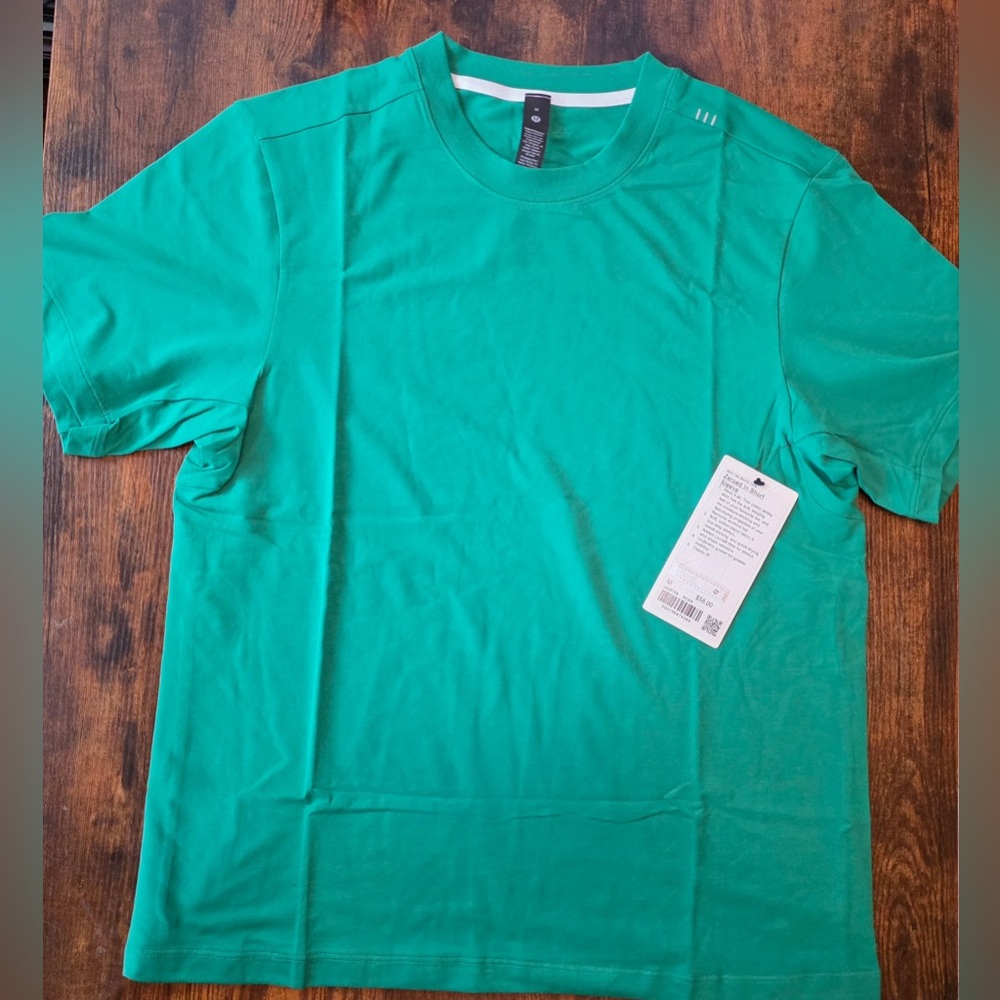 Lululemon Zeroed In Short Sleeve Size M New